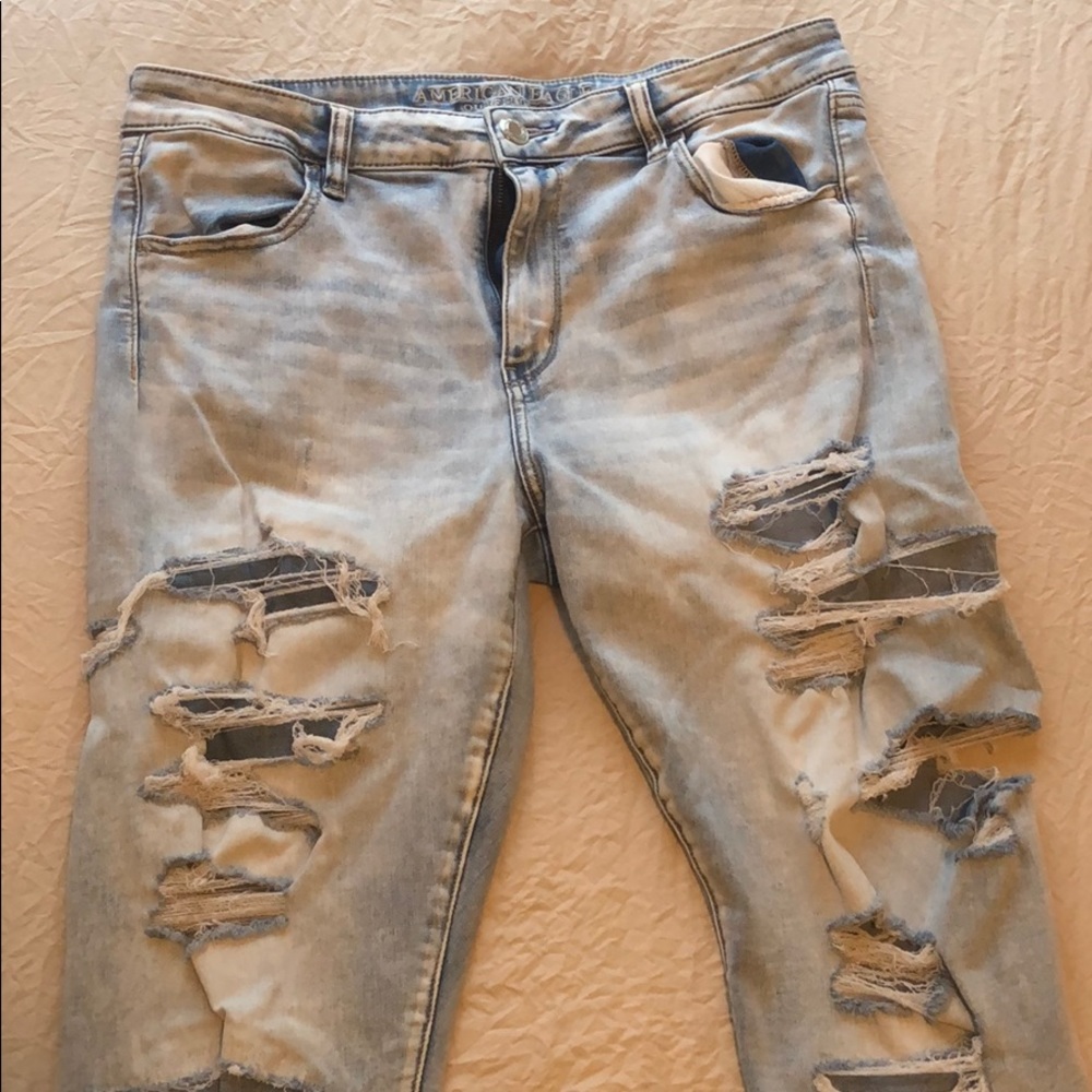 American Eagle high rise stretch light wash jeans